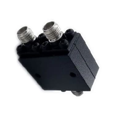 10-40 ГГц Двусторонний Разветвитель PicoCell Megacoupler 10-40 ГГц - 1/2 (2.92-Female)